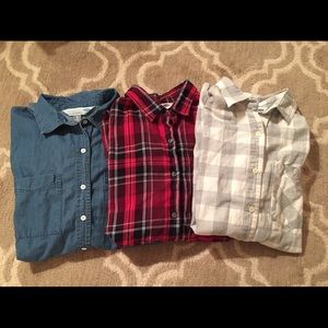 Three Old Navy button down shirts